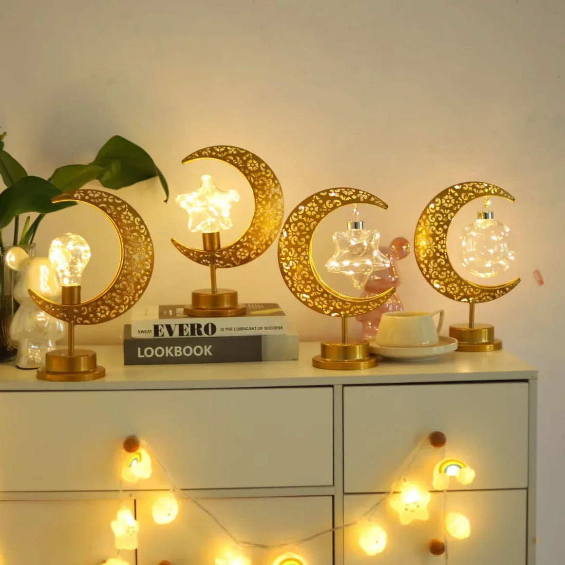 Ramadan Moon LED Metal Lamp – Eid Mubarak Decor