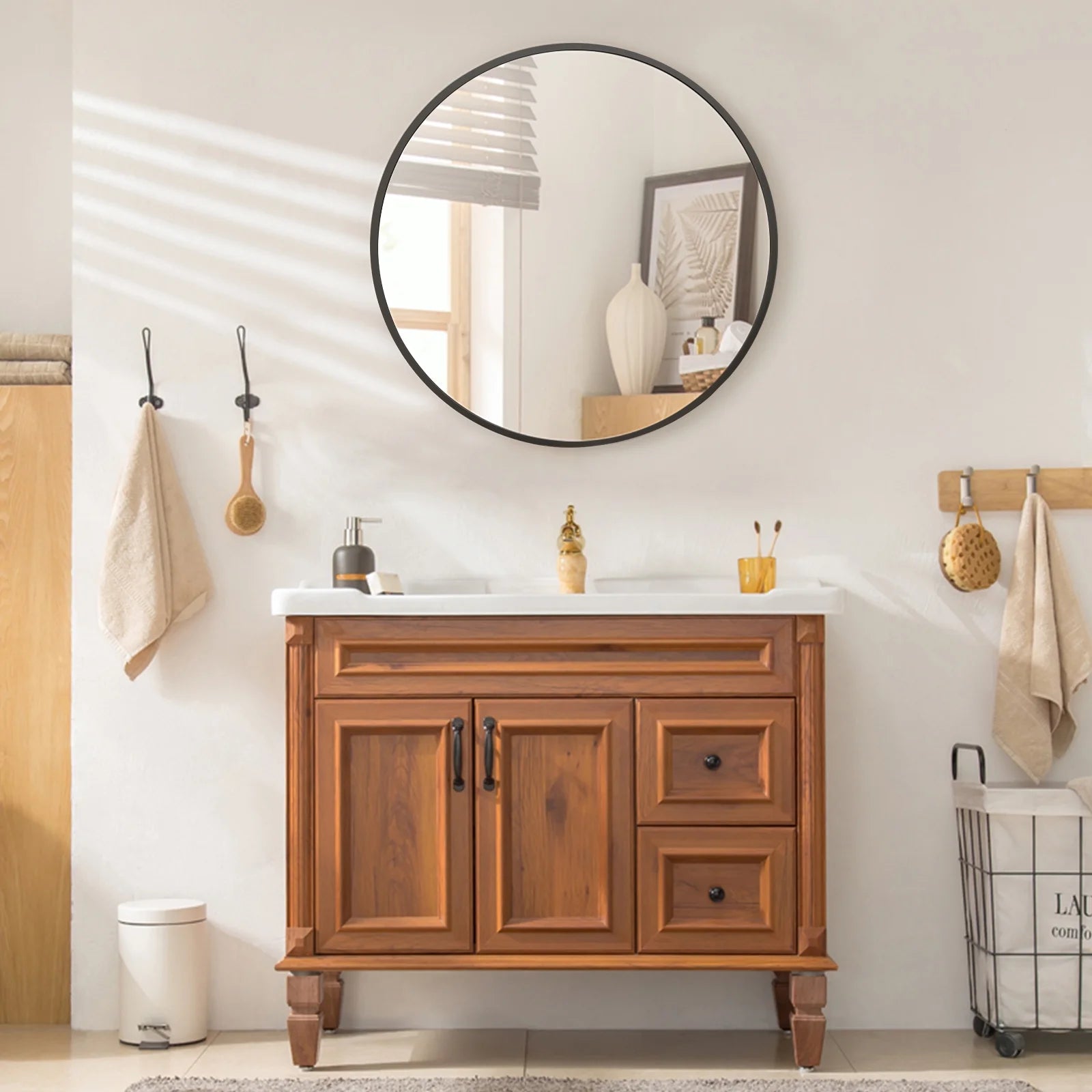 24" Wall Mirror Bathroom Mirror Wall Mounted round Mirror, Black